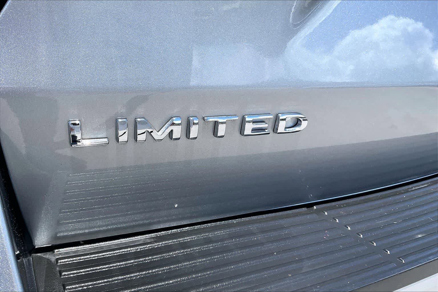 Certified 2021 Ford Expedition Max Limited RWD image 7