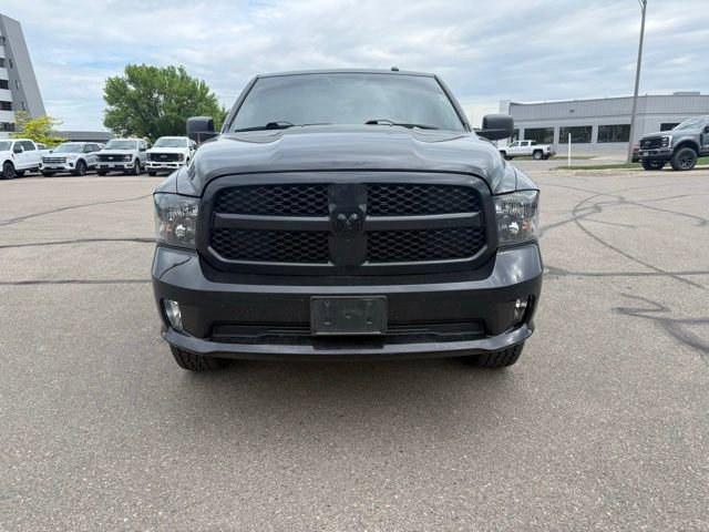 Used 2017 RAM 1500 Express w/ Black Ram 1500 Express Group AWD/4WD image 3
