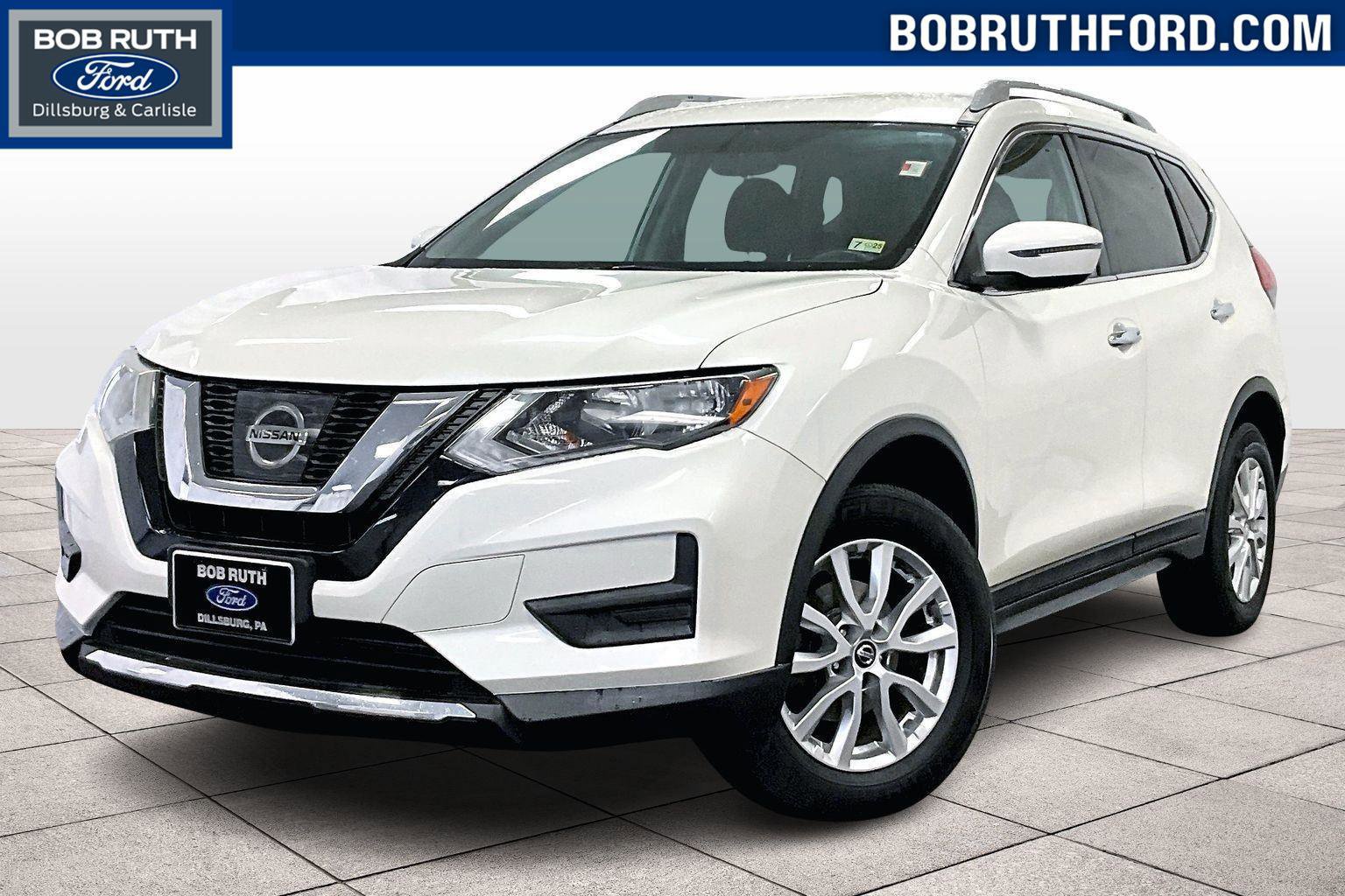 Used 2017 Nissan Rogue SV image 5