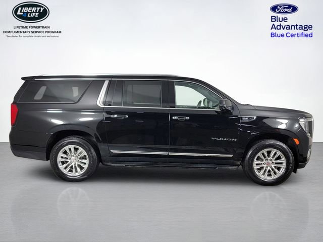 Used 2022 GMC Yukon XL SLT image 2