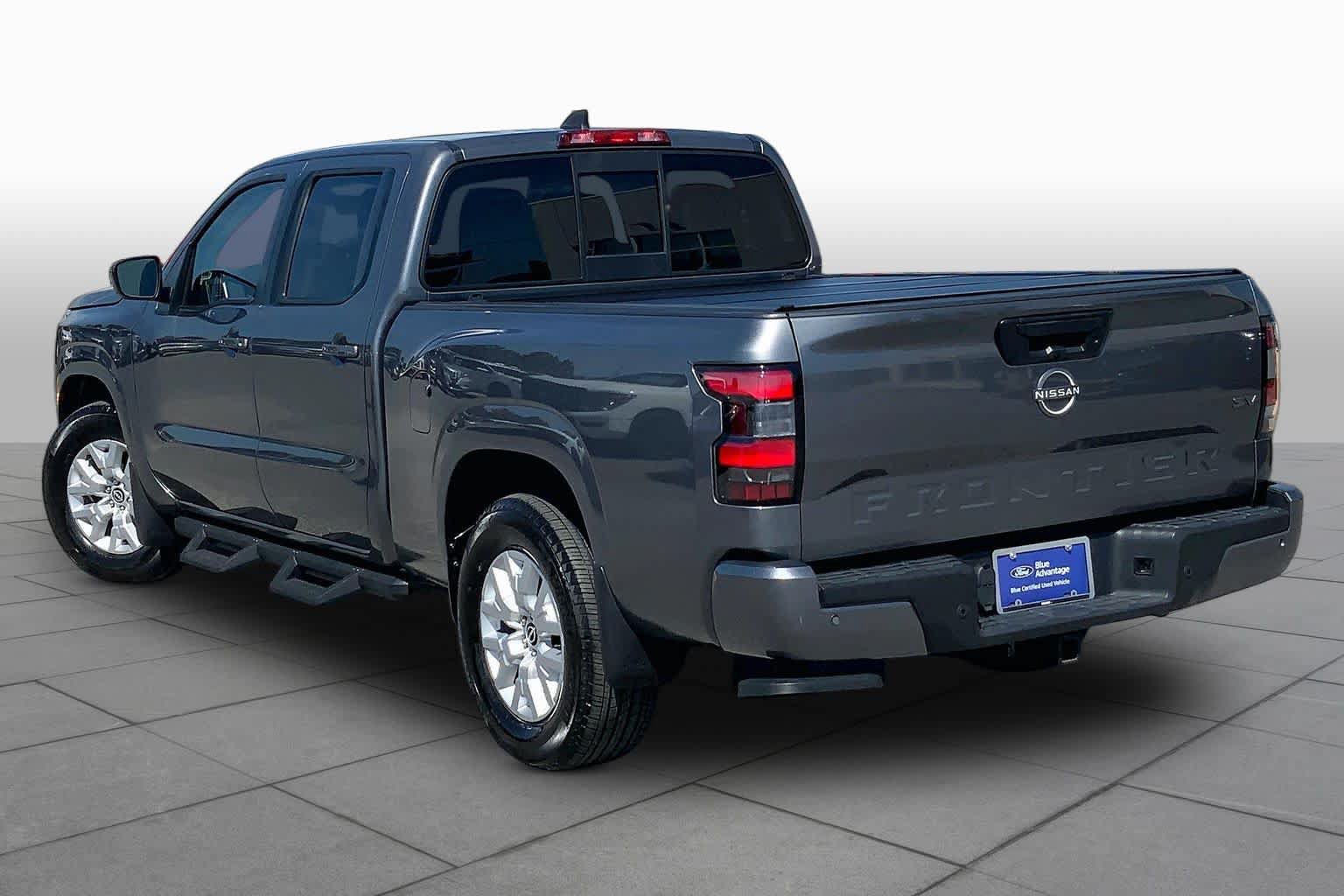 Used 2022 Nissan Frontier SV w/ Technology Package RWD image 12