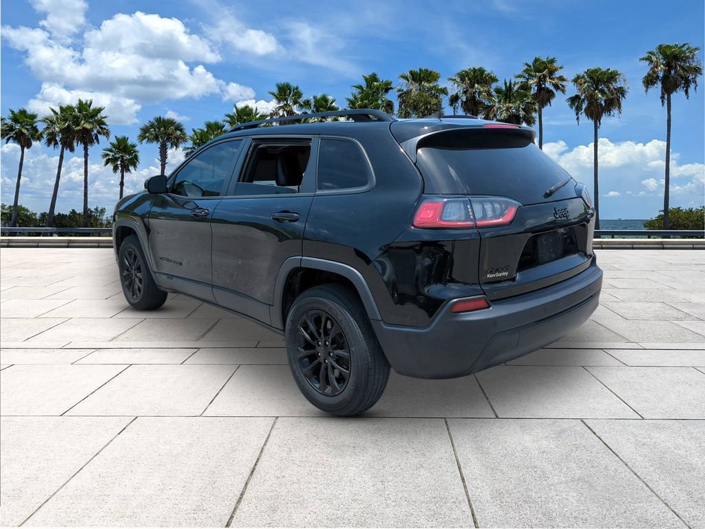 Used 2023 Jeep Cherokee Altitude Lux AWD/4WD image 6