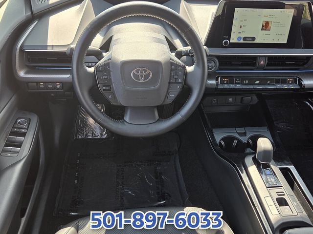 Used 2025 Toyota Prius XLE FWD image 11