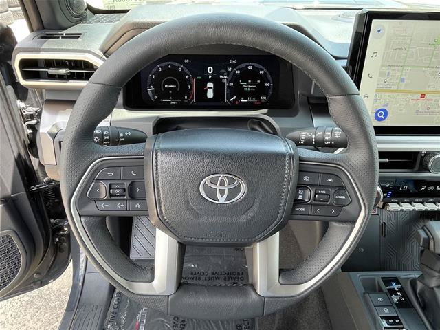 Used 2026 Toyota 4Runner TRD Sport Premium w/ Tow Technology Package AWD/4WD image 13