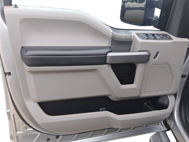 Certified 2021 Ford F250 XLT w/ XLT Premium Package AWD/4WD image 11