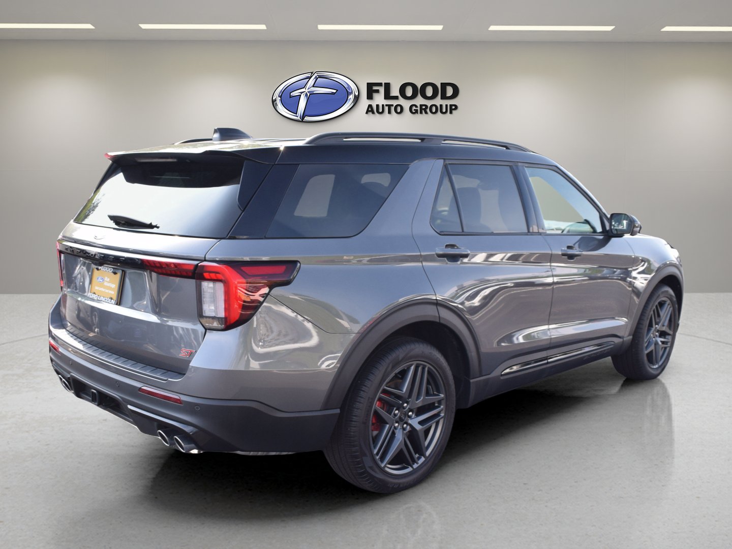 Certified 2025 Ford Explorer ST w/ Sun And Sound Package AWD/4WD image 4