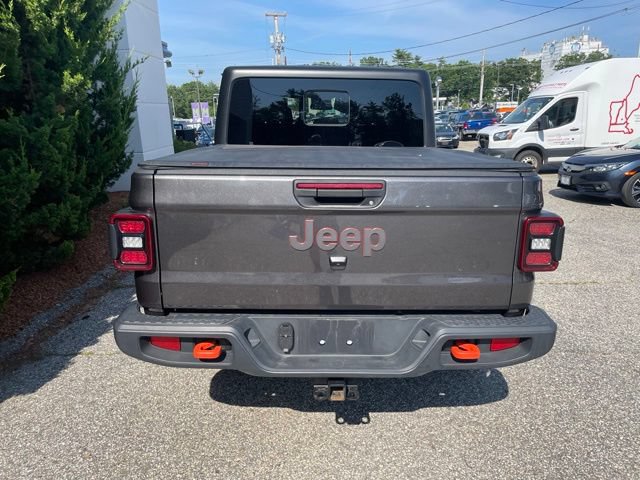 Used 2025 Jeep Gladiator Mojave w/ Convenience Group AWD/4WD image 8