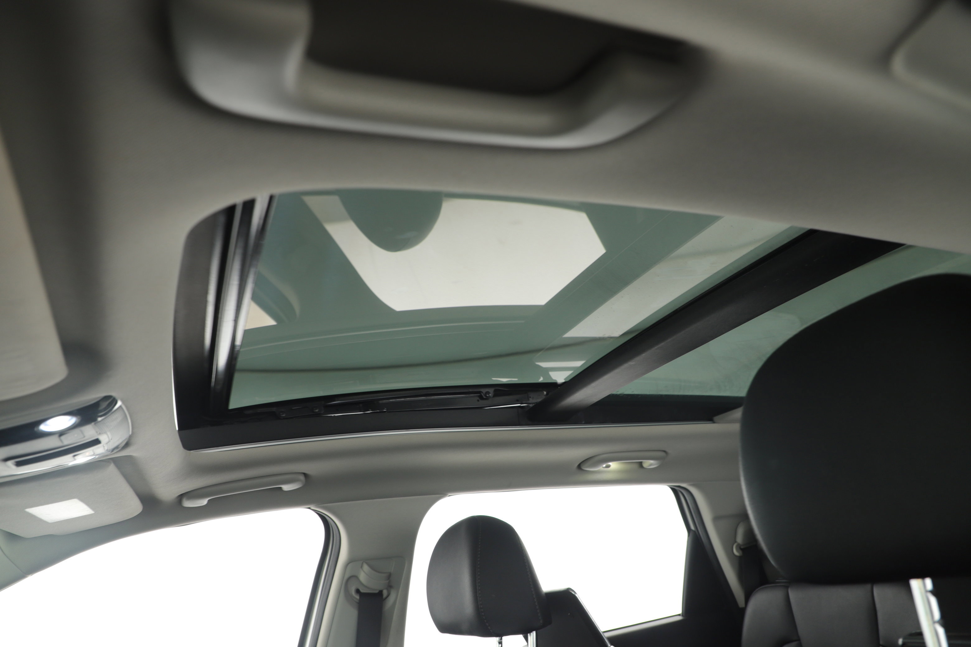 Used 2022 Kia Sorento SX Prestige image 26