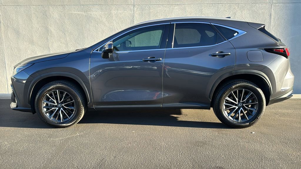 Used 2023 Lexus NX 350 AWD image 5