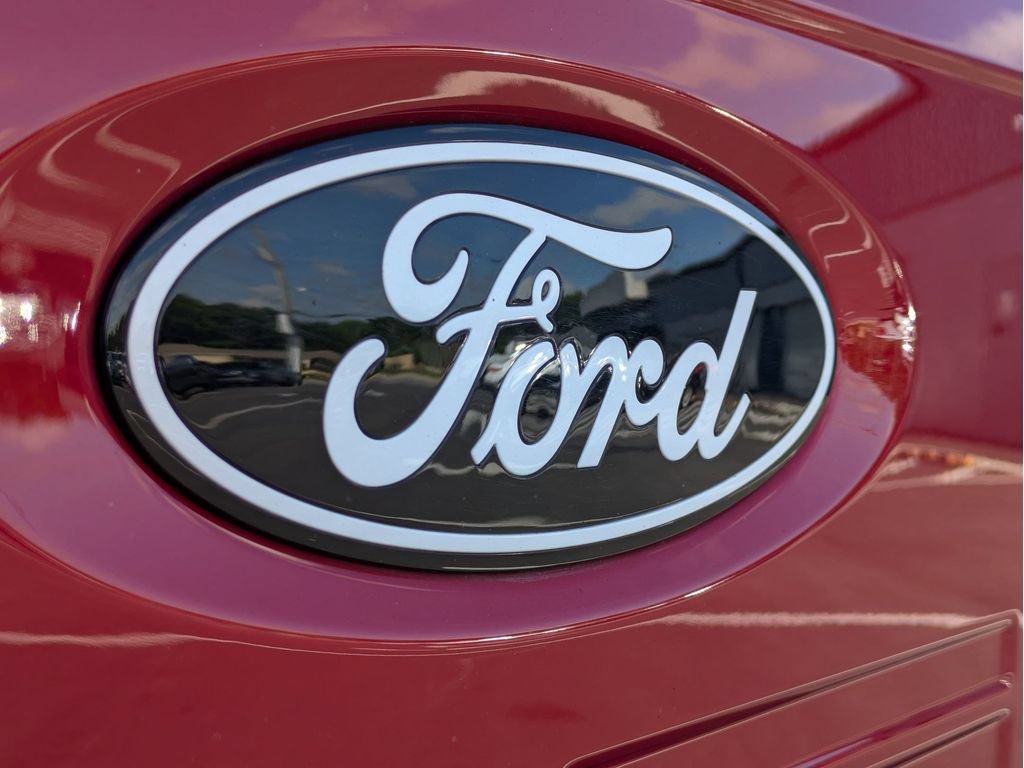 Certified 2025 Ford F150 XLT w/ Equipment Group 303A High AWD/4WD image 8