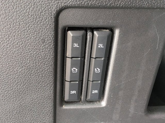 Certified 2018 Ford Expedition Platinum image 38