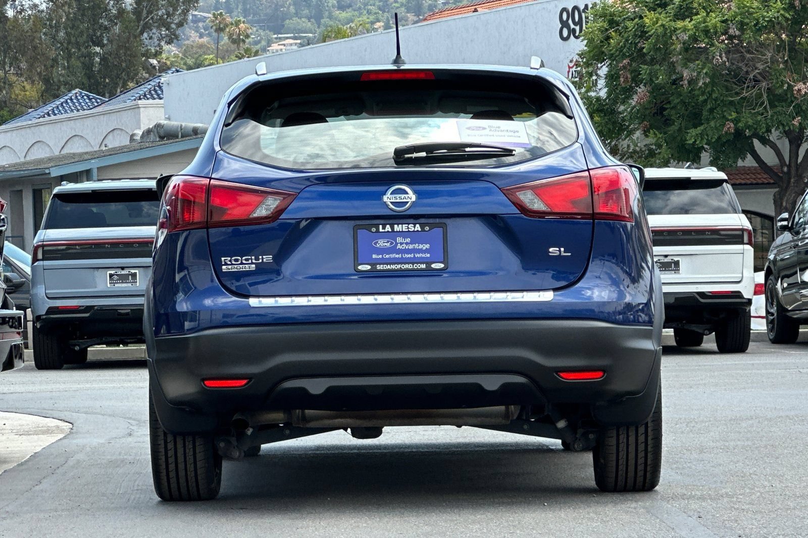 Used 2017 Nissan Rogue Sport SL FWD image 4