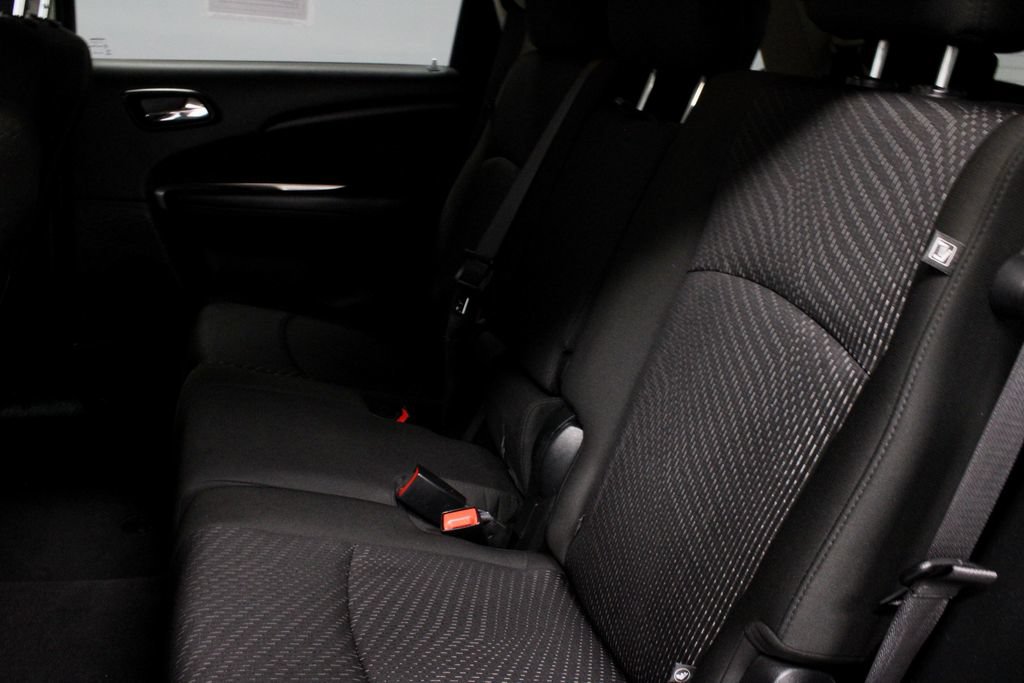 Used 2019 Dodge Journey SE w/ Connectivity Group FWD image 20