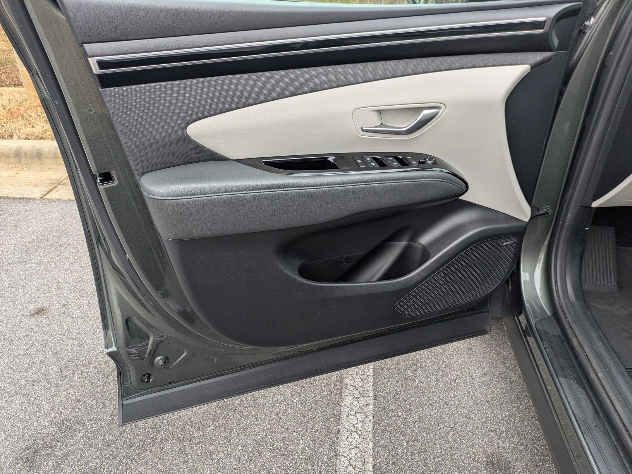 Used 2022 Hyundai Tucson SEL w/ Convenience + Premium Package image 10