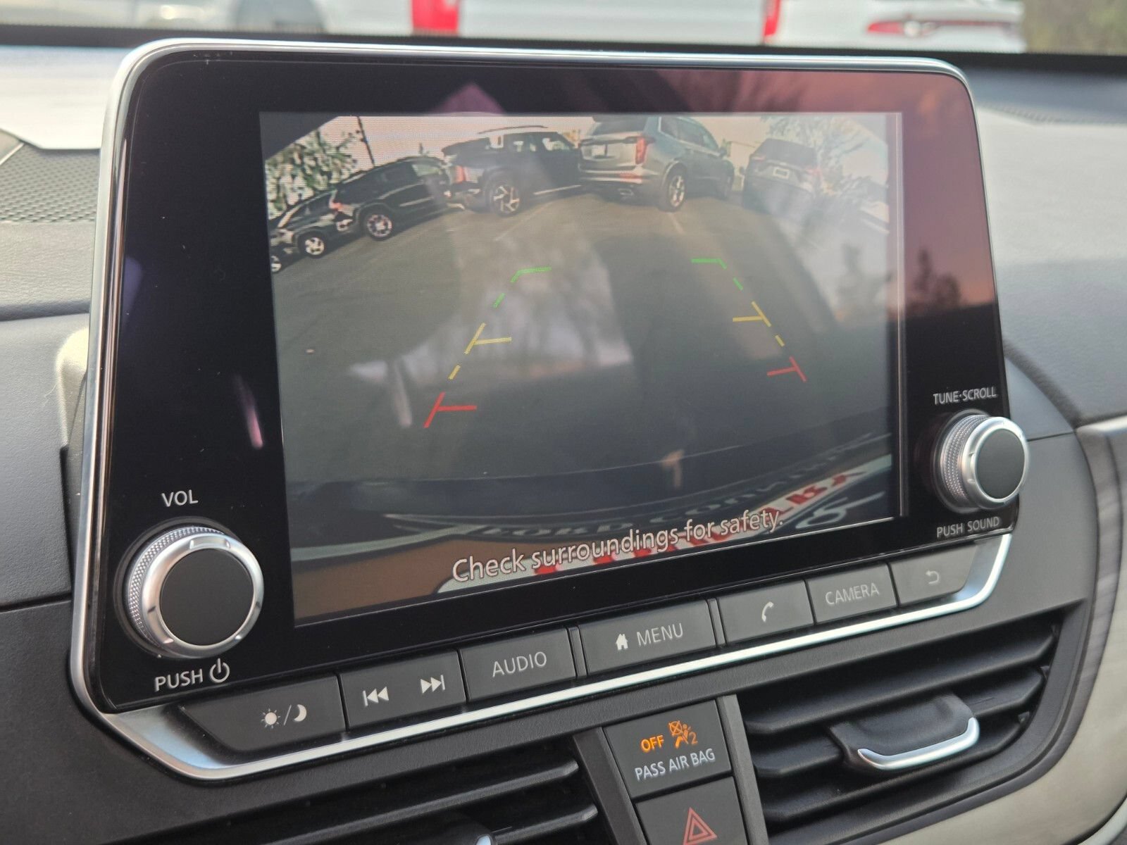 Used 2025 Nissan Altima 2.5 SV FWD image 21