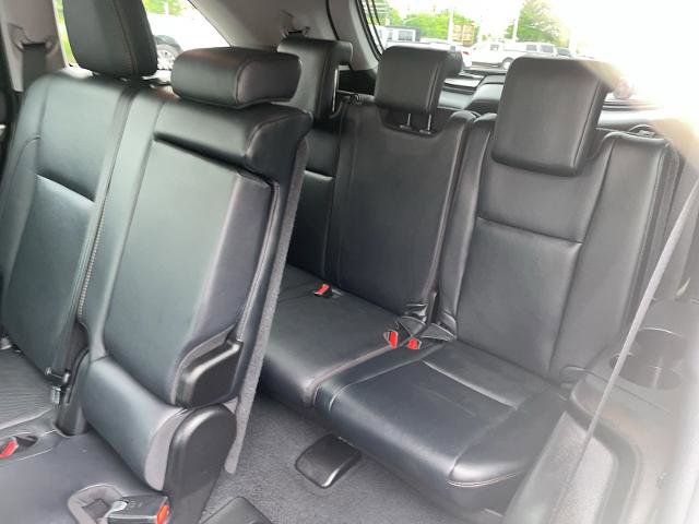 Used 2019 Toyota Highlander Limited Platinum AWD/4WD image 11