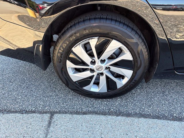 Used 2023 Nissan Altima 2.5 S FWD image 9