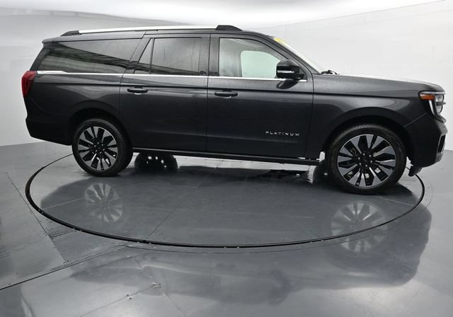 Certified 2025 Ford Expedition Max Platinum w/ Driver's Package AWD/4WD image 12