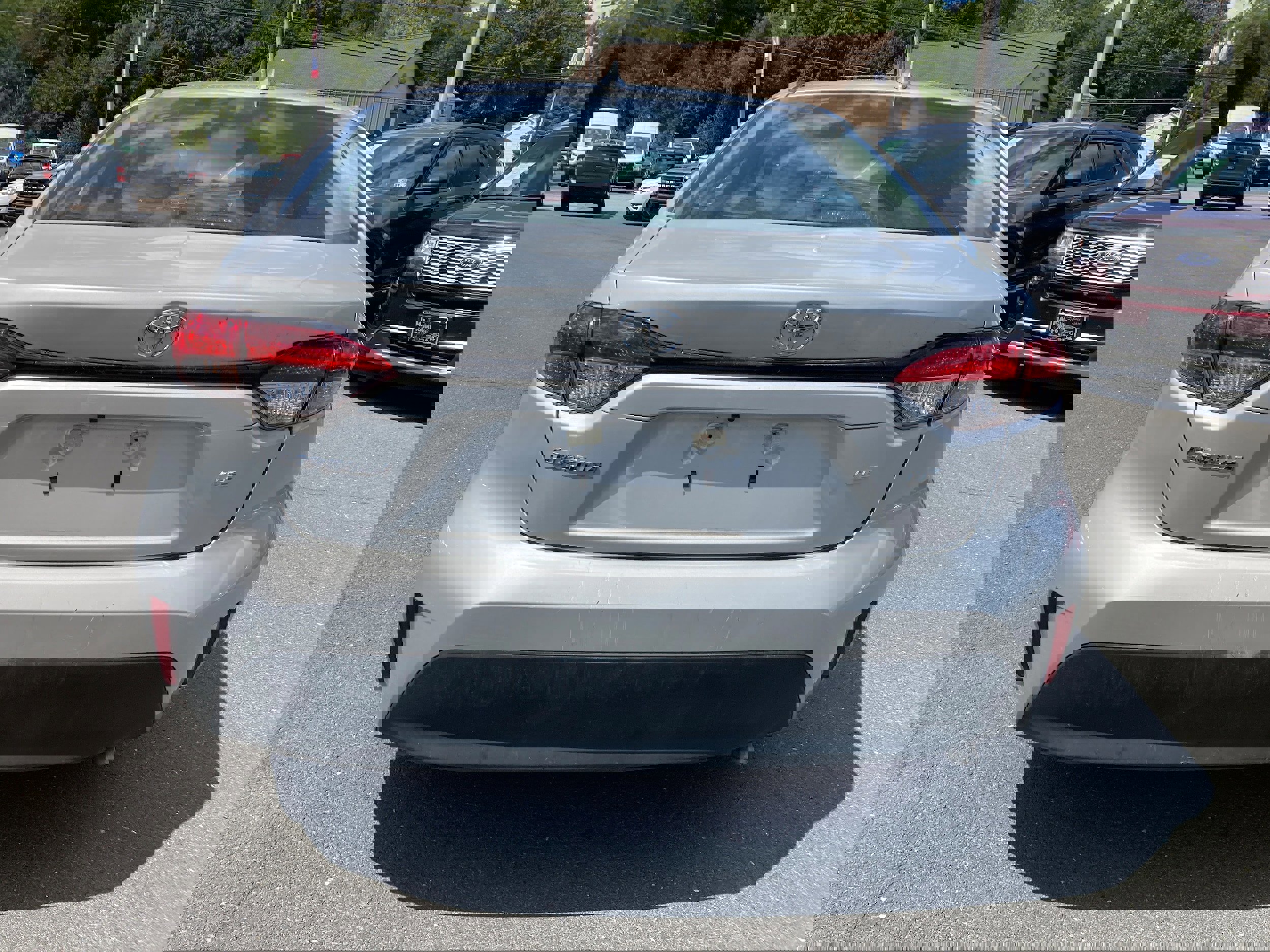 Used 2024 Toyota Corolla LE image 4