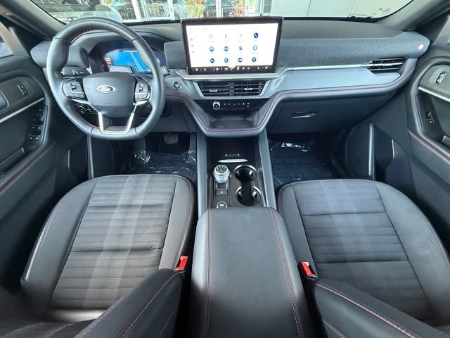Certified 2025 Ford Explorer ST-Line AWD/4WD image 21