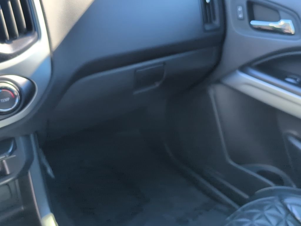 Used 2022 Chevrolet Colorado LT w/ LT Convenience Package image 23