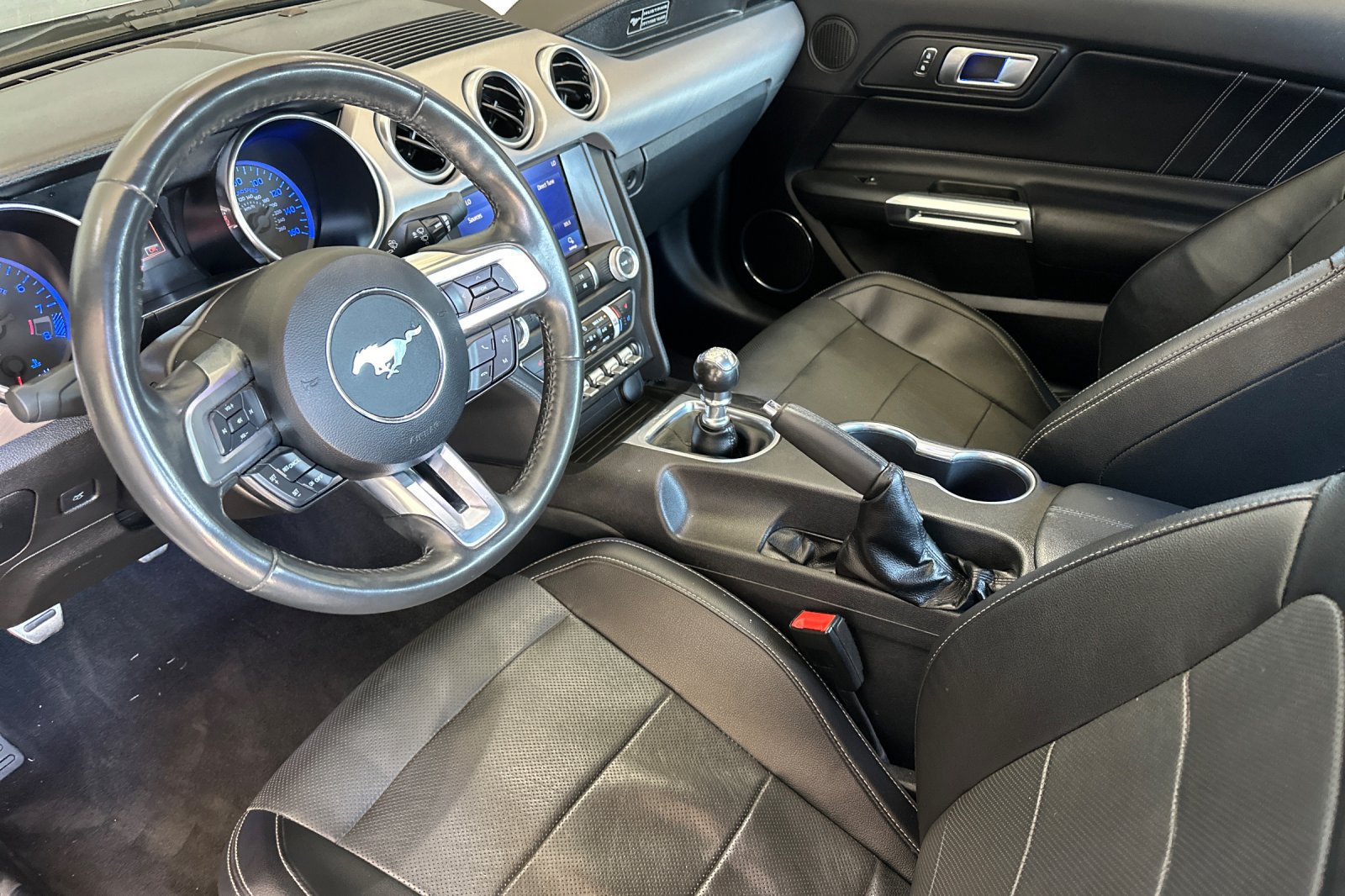 Certified 2020 Ford Mustang GT Premium RWD image 9
