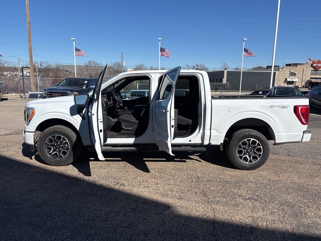 Certified 2023 Ford F150 XLT w/ Equipment Group 302A High image 4