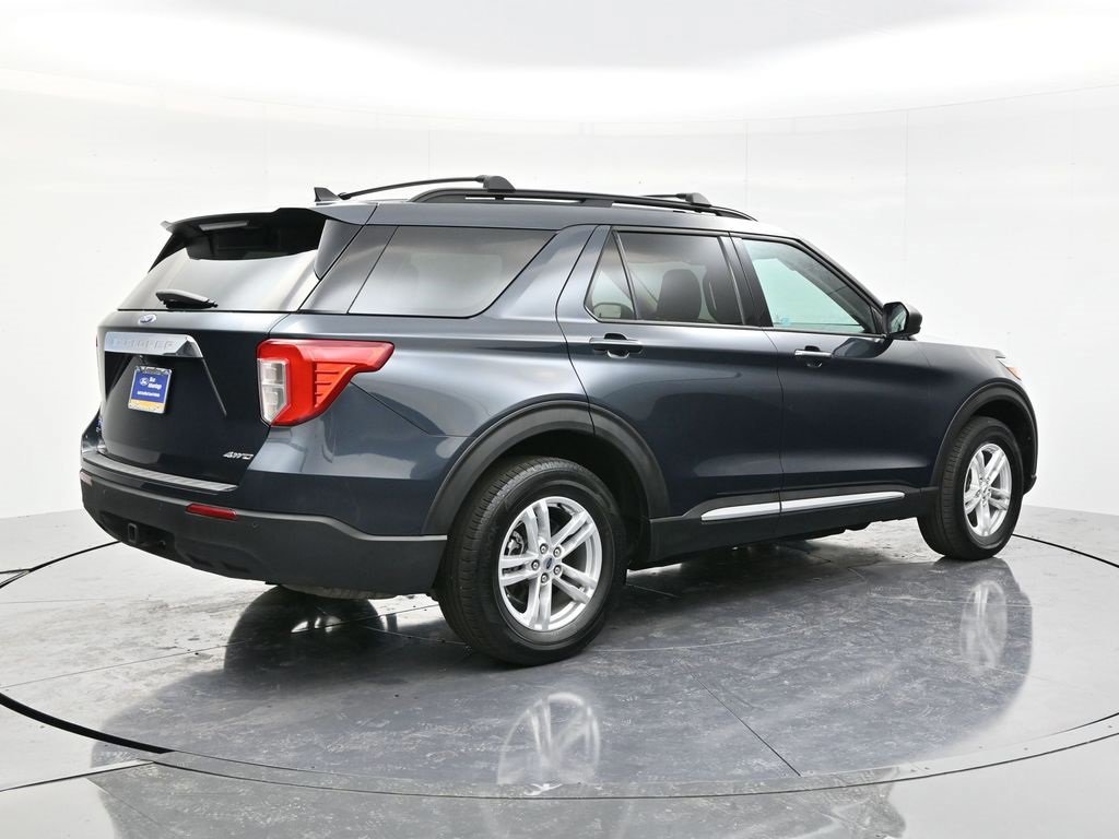 Certified 2022 Ford Explorer XLT w/ Class IV Trailer Tow Package image 14