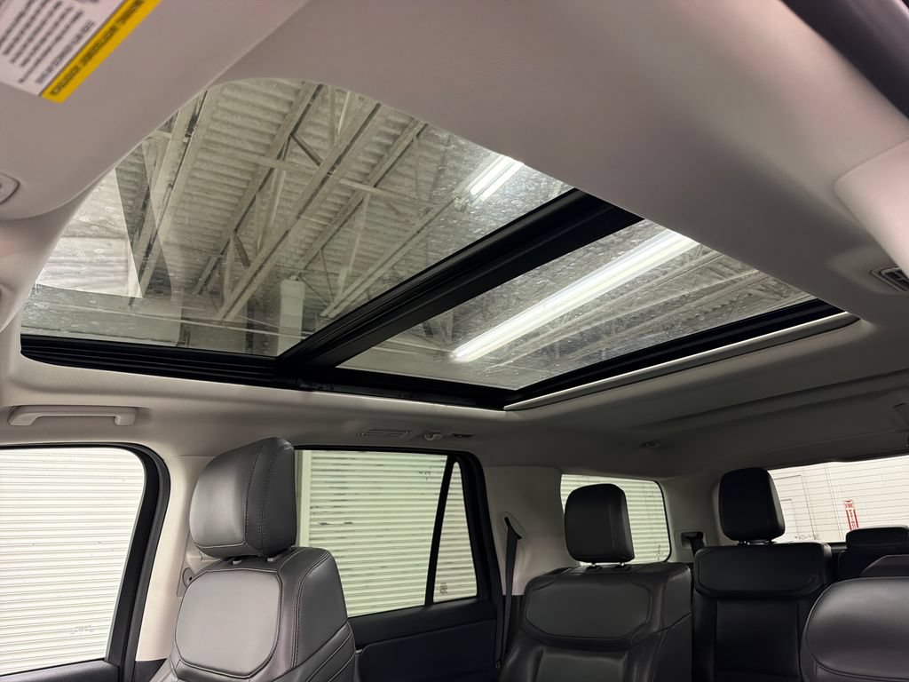 Certified 2025 Ford Expedition Active RWD image 10