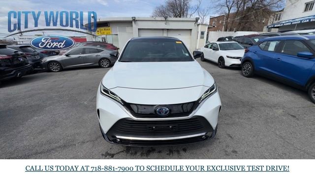 Used 2023 Toyota Venza Nightshade image 5
