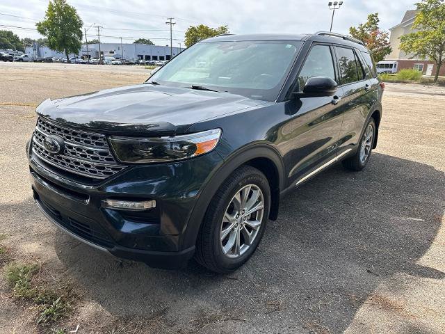 Certified 2023 Ford Explorer Limited w/ Limited Technology Package AWD/4WD image 34