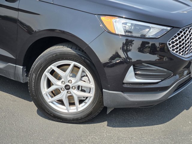 Certified 2024 Ford Edge SEL AWD/4WD image 9