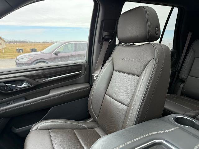 Used 2023 GMC Yukon Denali w/ Max Trailering Package image 12