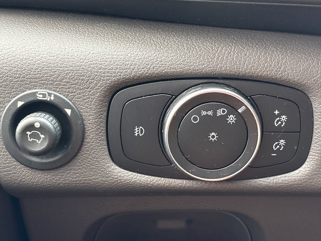 Certified 2020 Ford Transit 350 XLT RWD image 27