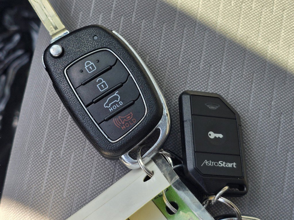 Used 2019 Hyundai Tucson SE AWD/4WD image 30