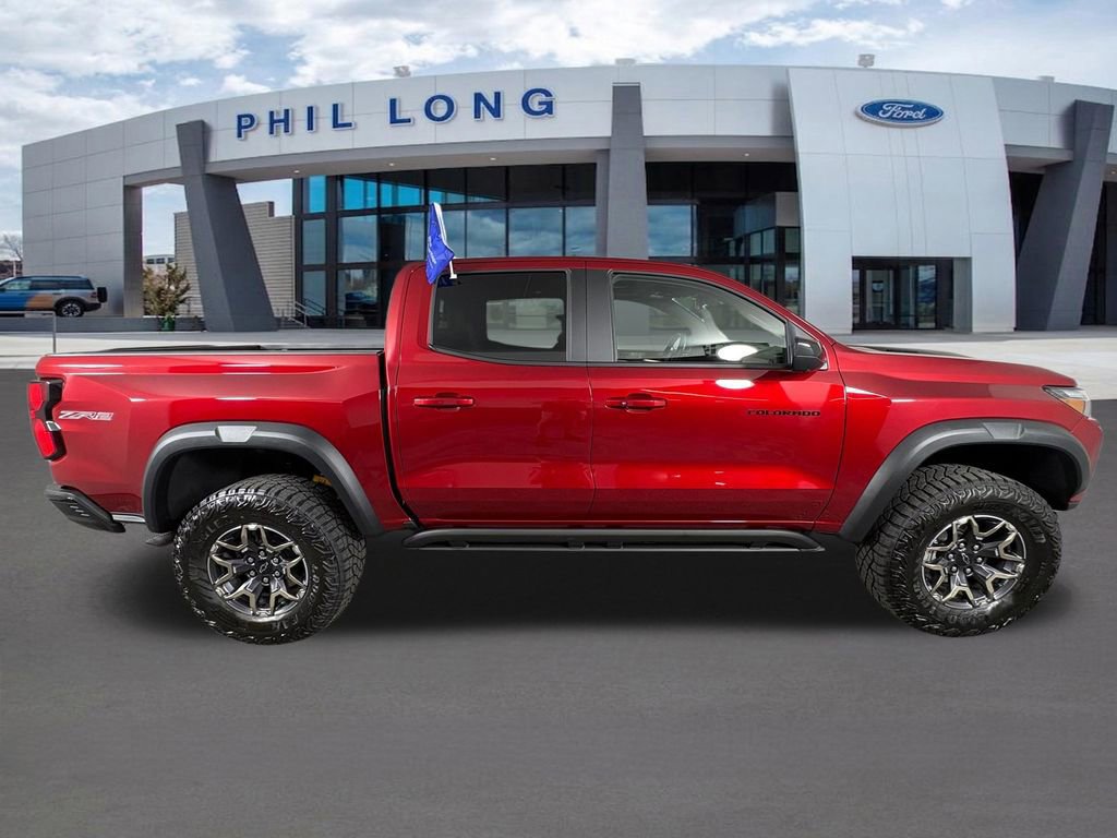 Used 2026 Chevrolet Colorado ZR2 w/ Technology Package image 6