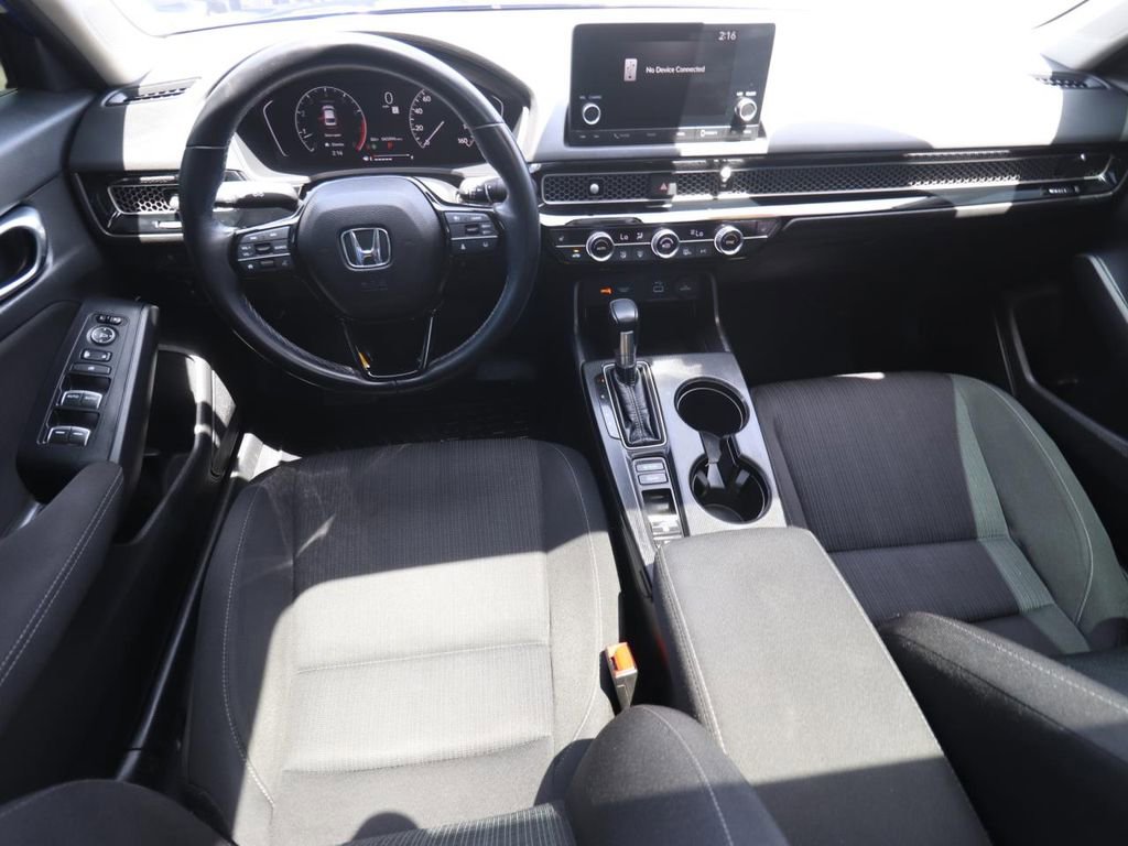 Used 2022 Honda Civic EX image 9