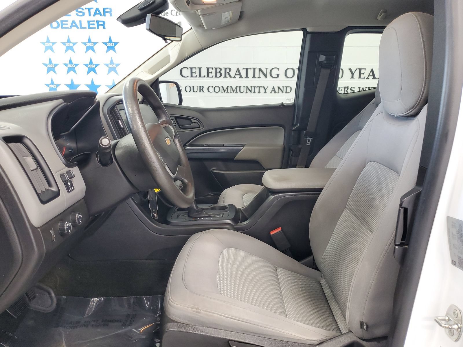 Used 2018 Chevrolet Colorado W/T w/ WT Convenience Package AWD/4WD image 8