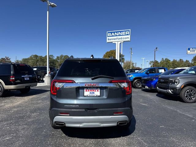 Used 2020 GMC Acadia SLT w/ Driver Alert Package II image 2
