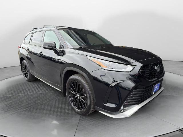 Used 2023 Toyota Highlander XSE