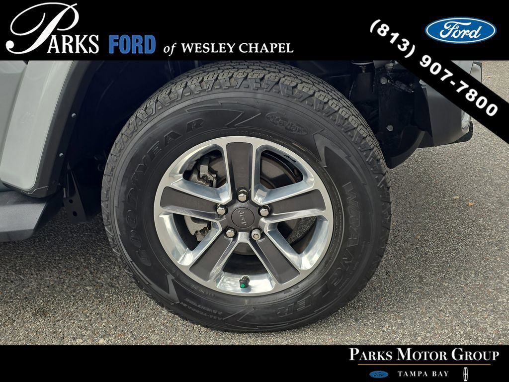 Used 2022 Jeep Wrangler Unlimited Sahara w/ LED Lighting Group image 31