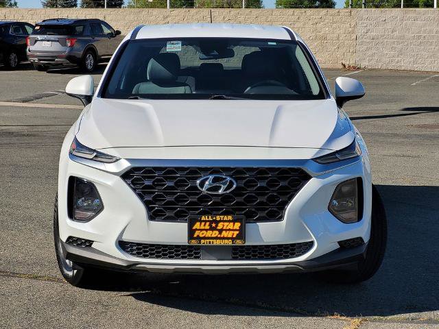 Used 2019 Hyundai Santa Fe SE image 2