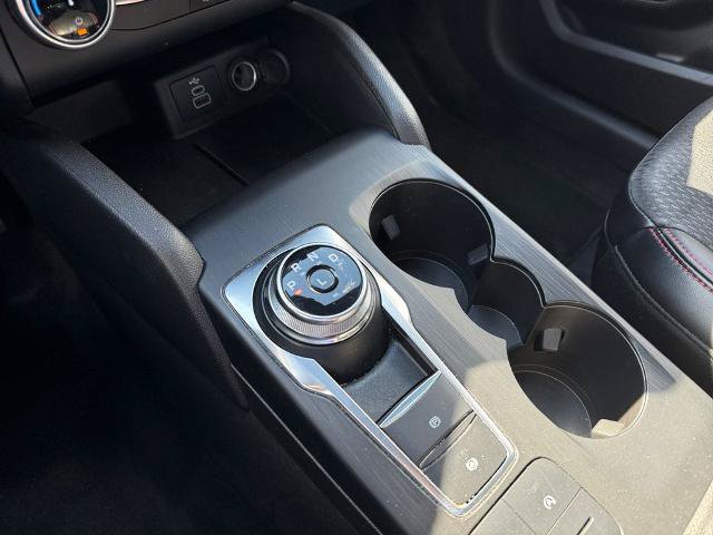 Certified 2026 Ford Escape ST-Line AWD/4WD image 21