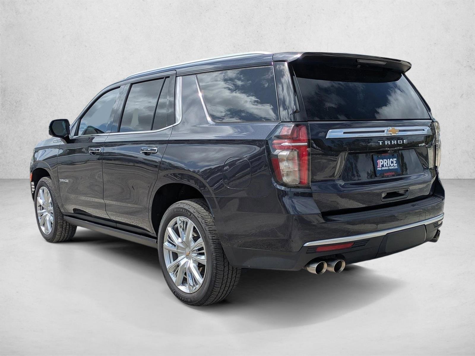 Used 2022 Chevrolet Tahoe High Country AWD/4WD image 7