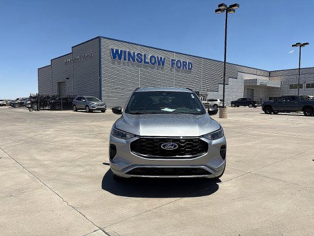 Certified 2024 Ford Escape ST-Line FWD image 4