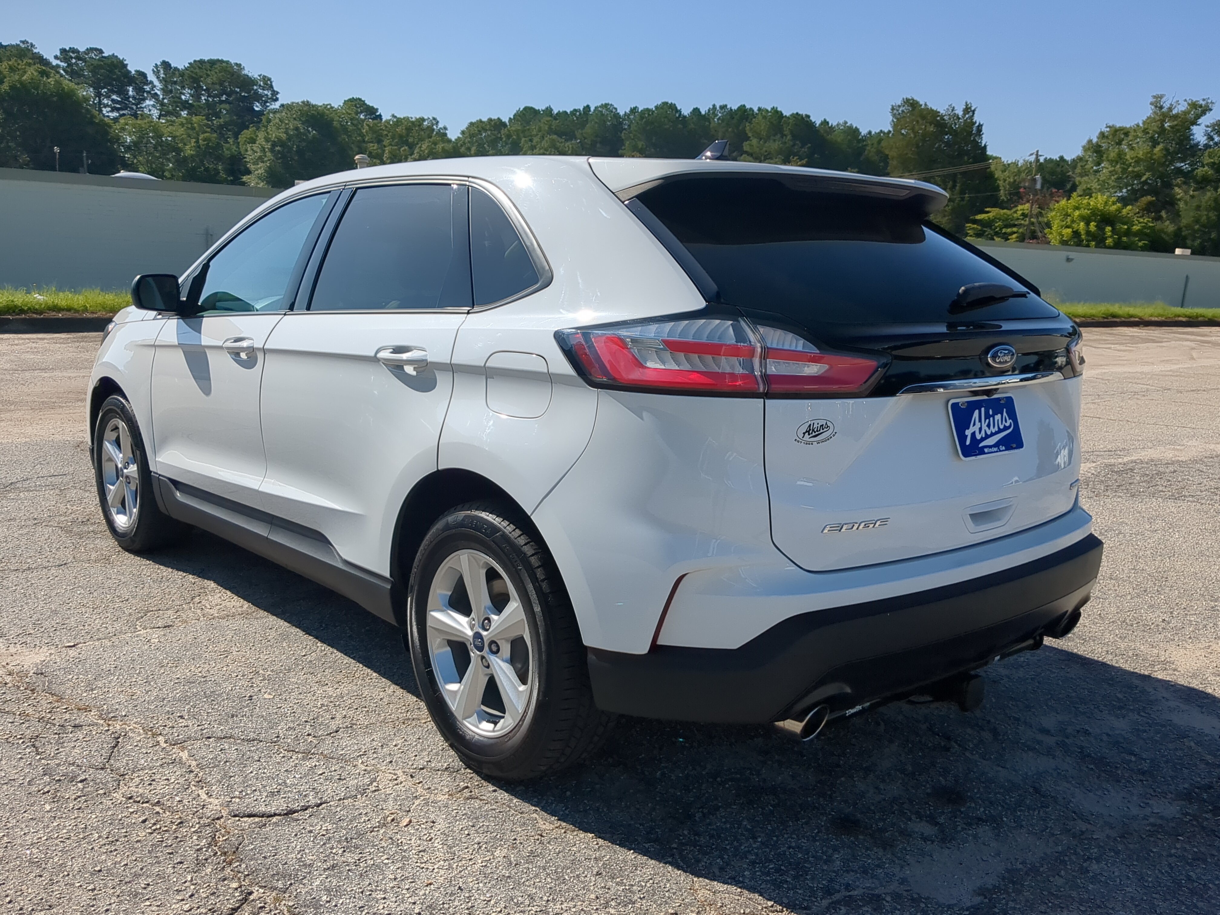 Certified 2019 Ford Edge SE w/ Cargo Accessory Package AWD/4WD image 5