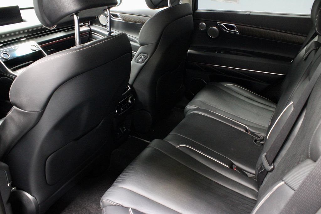 Used 2023 Genesis GV80 2.5T w/ Prestige Package AWD/4WD image 21