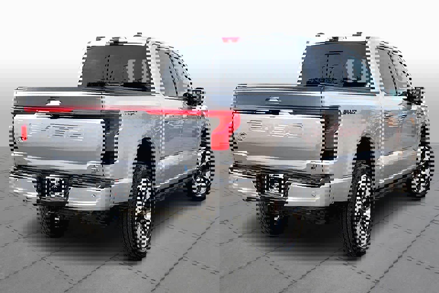 Certified 2025 Ford F150 Lightning Platinum image 3