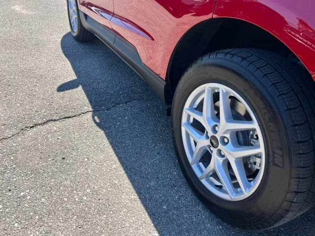 Certified 2024 Ford Edge SEL w/ Convenience Package AWD/4WD image 25