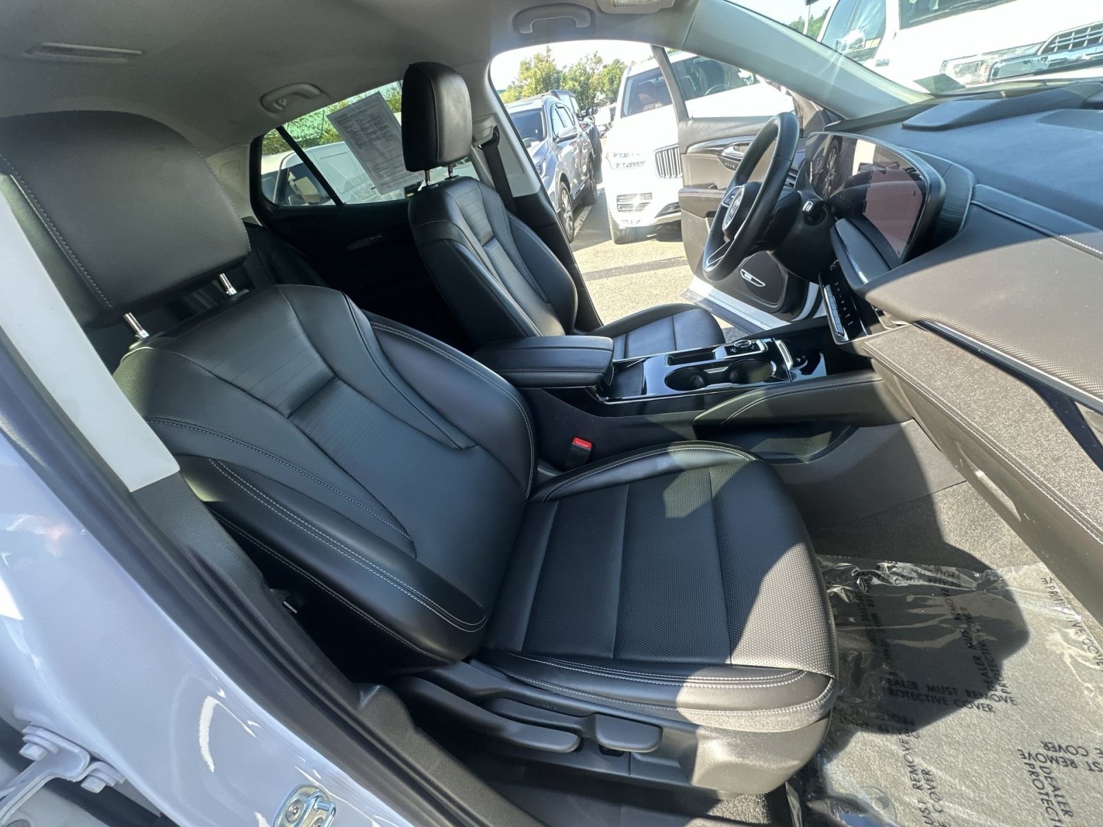 Used 2024 Buick Envision Preferred AWD/4WD image 33